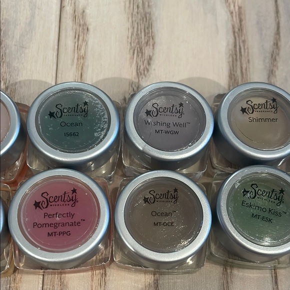 Scentsy wax melts assorted scents lot of 16 - Picture 4 of 4